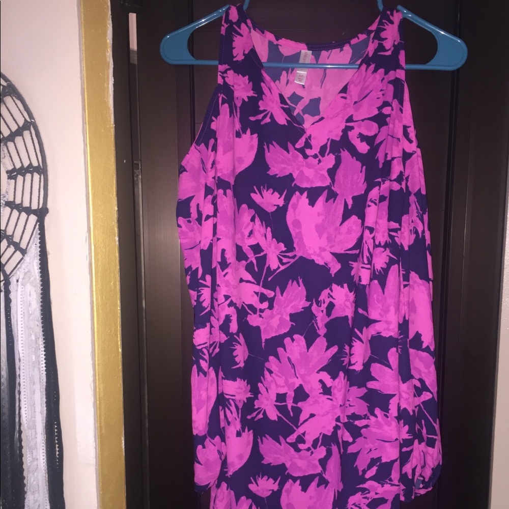 Cute shoulder dress